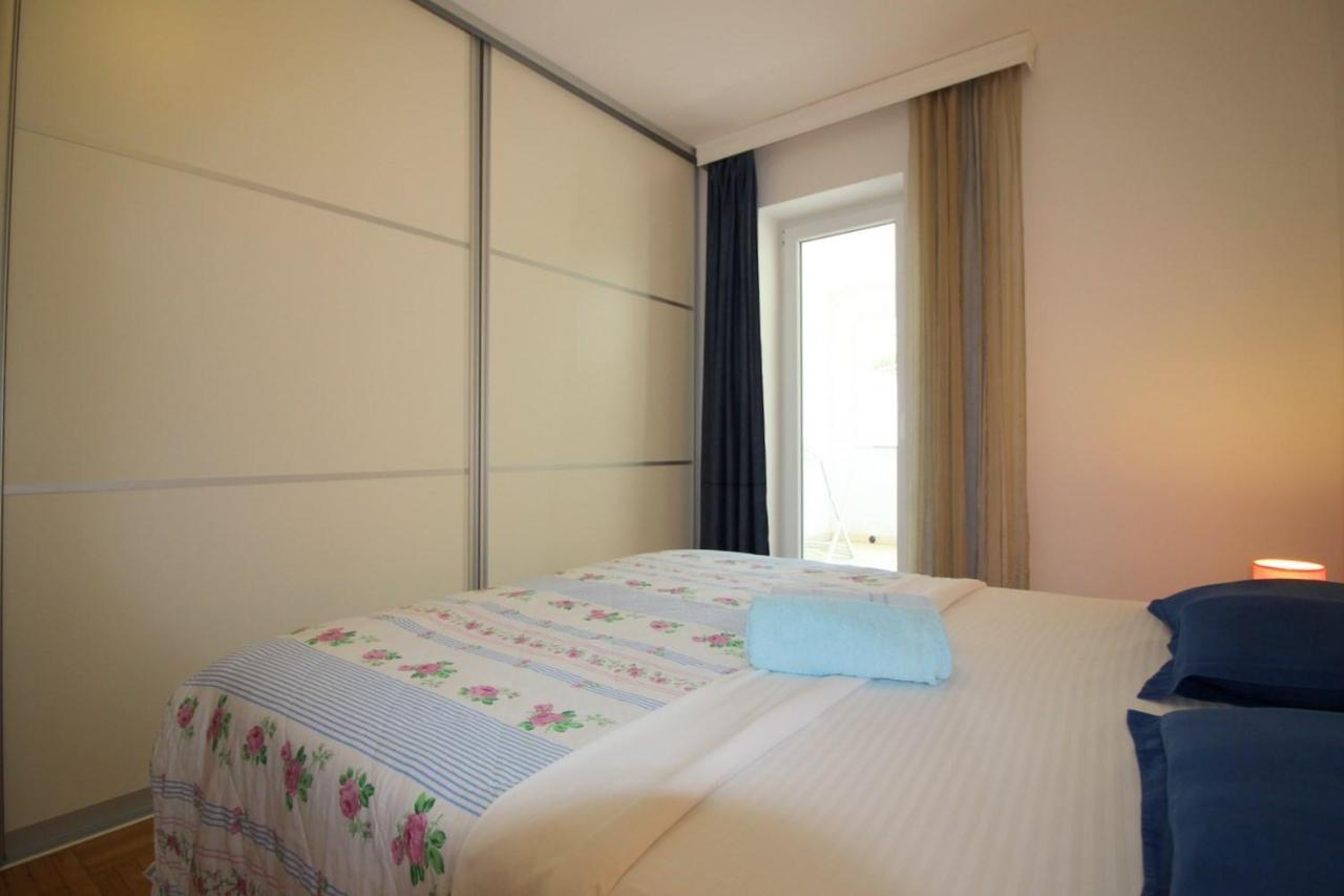 Apartment In Porec/Istrien 10214 Экстерьер фото